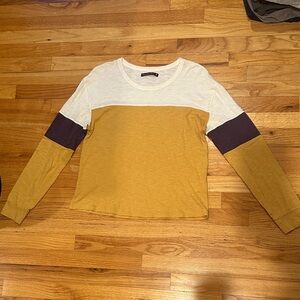 Abercrombie & Fitch Mustard and Cream Long Sleeve Tee